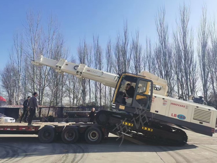 LB140履带式拆炉机 